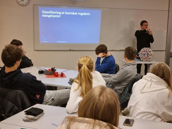 Eivind juleverksted.jpg